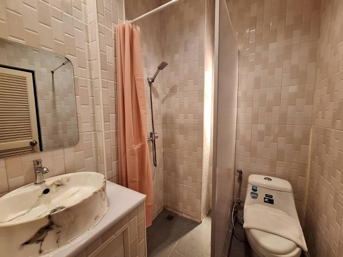 Kan Home Hotel Kanchanaburi Eksteriør billede