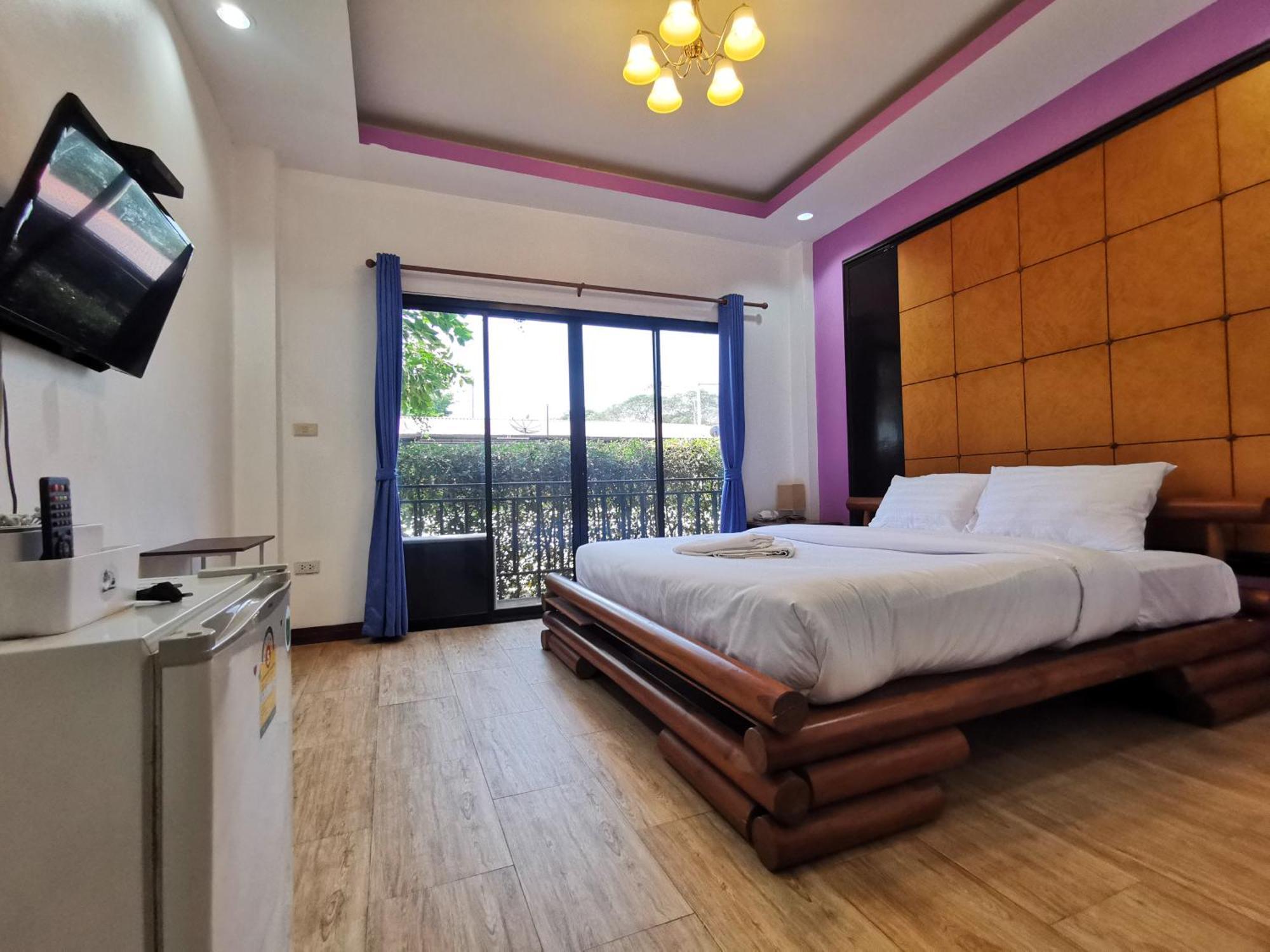 Kan Home Hotel Kanchanaburi Eksteriør billede