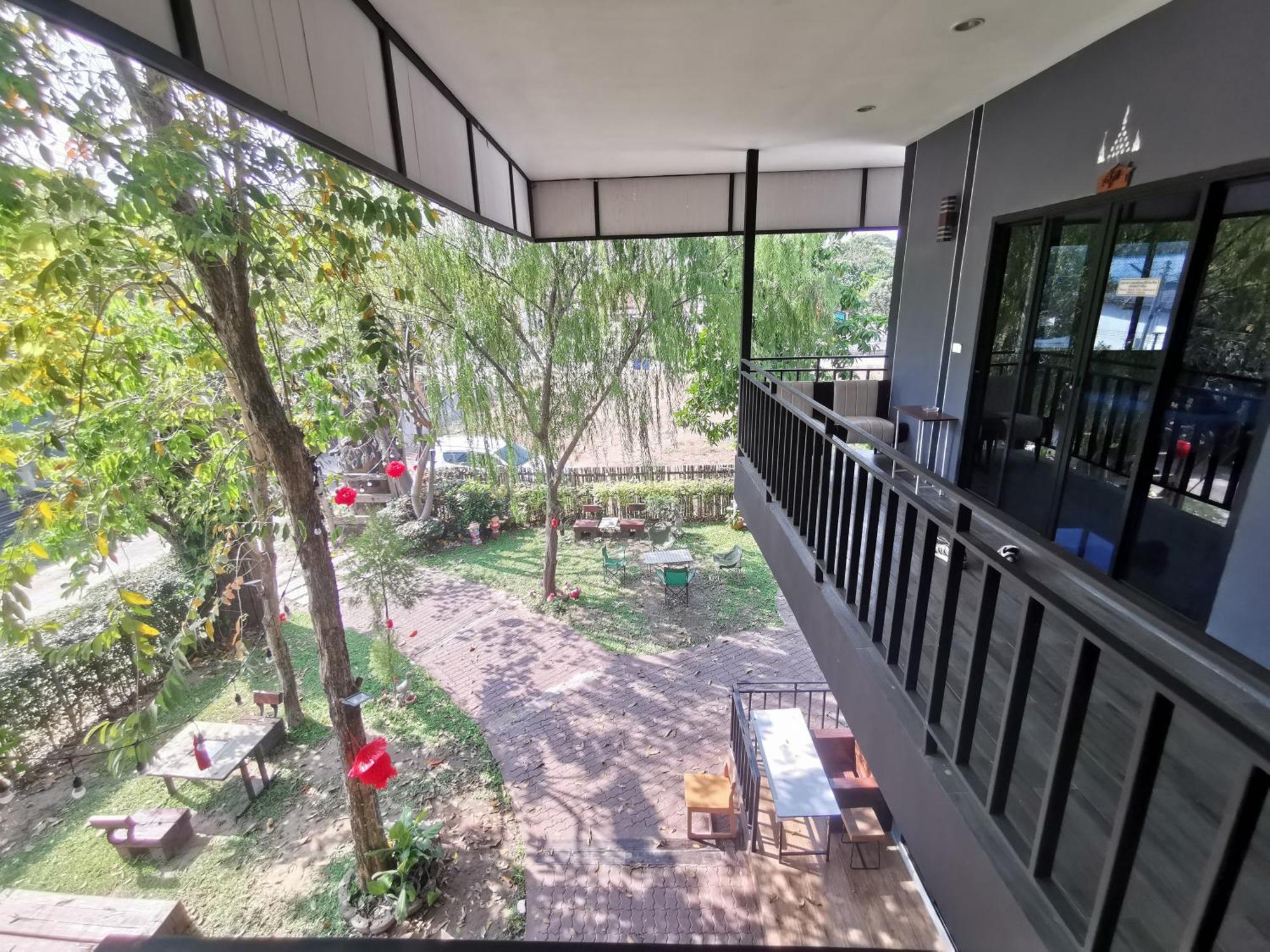 Kan Home Hotel Kanchanaburi Eksteriør billede