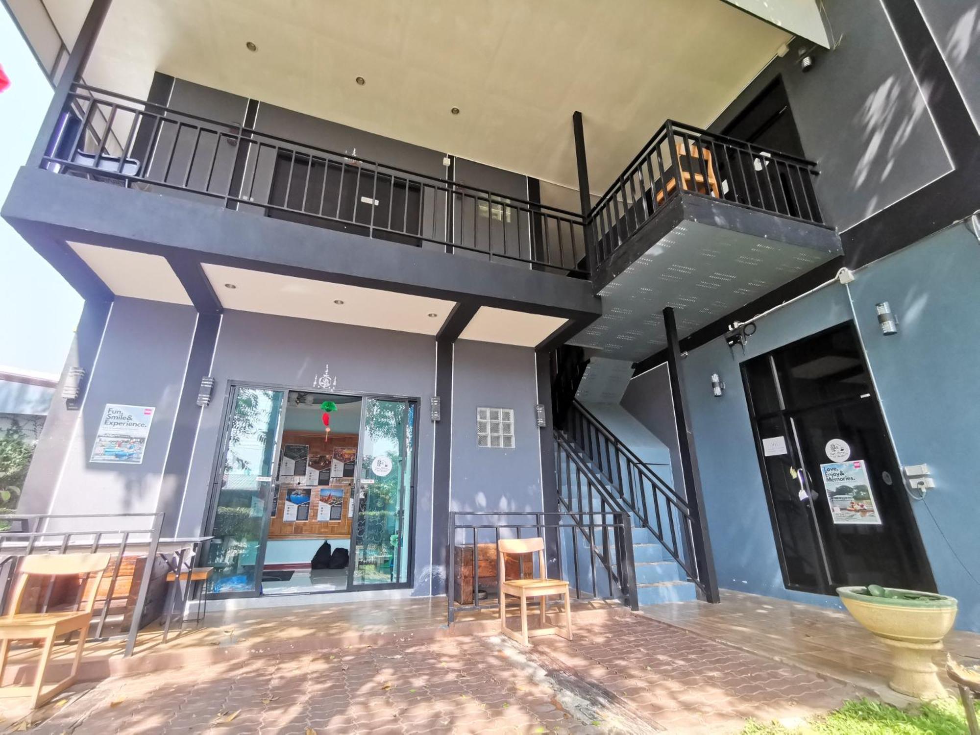 Kan Home Hotel Kanchanaburi Eksteriør billede